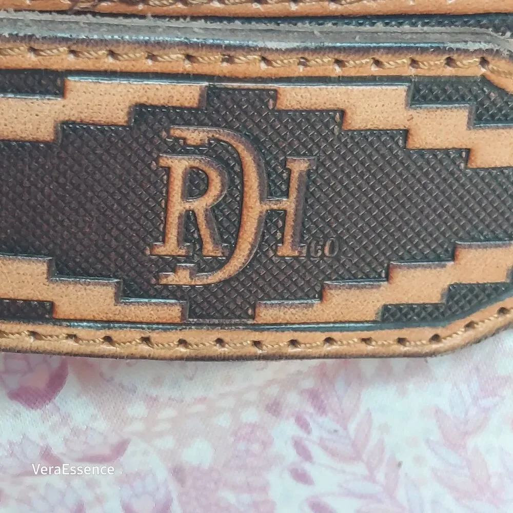 Red Dirt Hat Mens Multicolor Geometric Genuine Leather Tapered Belt Size 42 NWOT